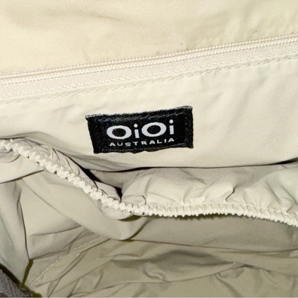 Oioi Be Spicy Diaper Bag Messenger Navy Medallion on Ivory Design